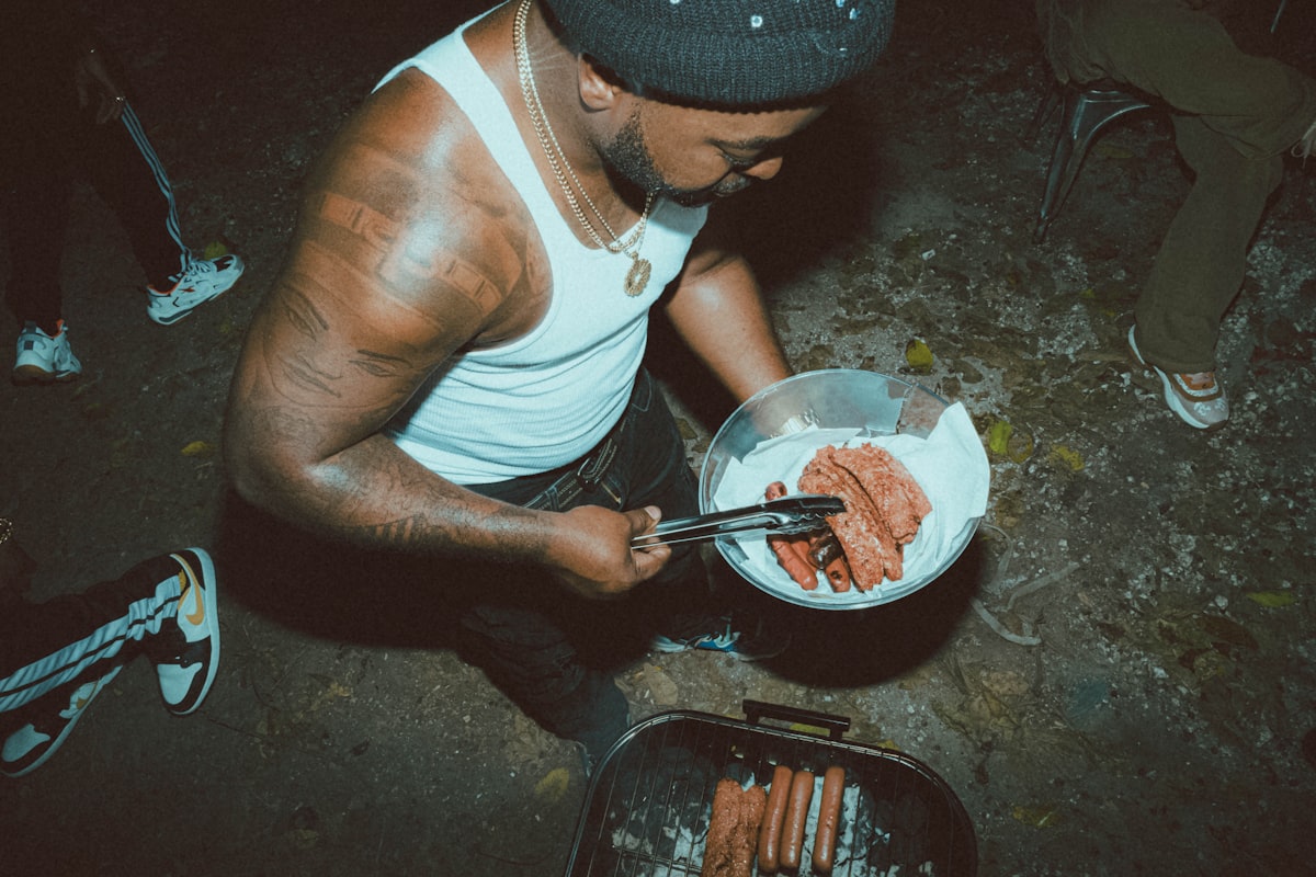 Active man preparing healthy meal